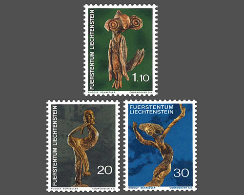 Root carvings by Rudolf Schädler